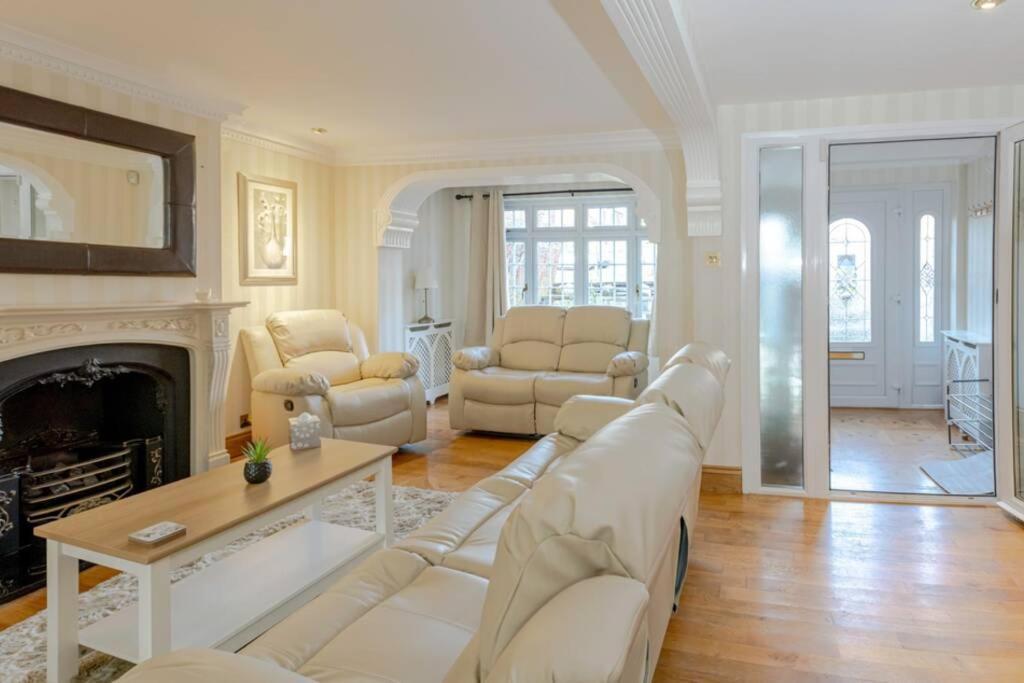 Comfy Home- Coley Park Ρίντινγκ Εξωτερικό φωτογραφία