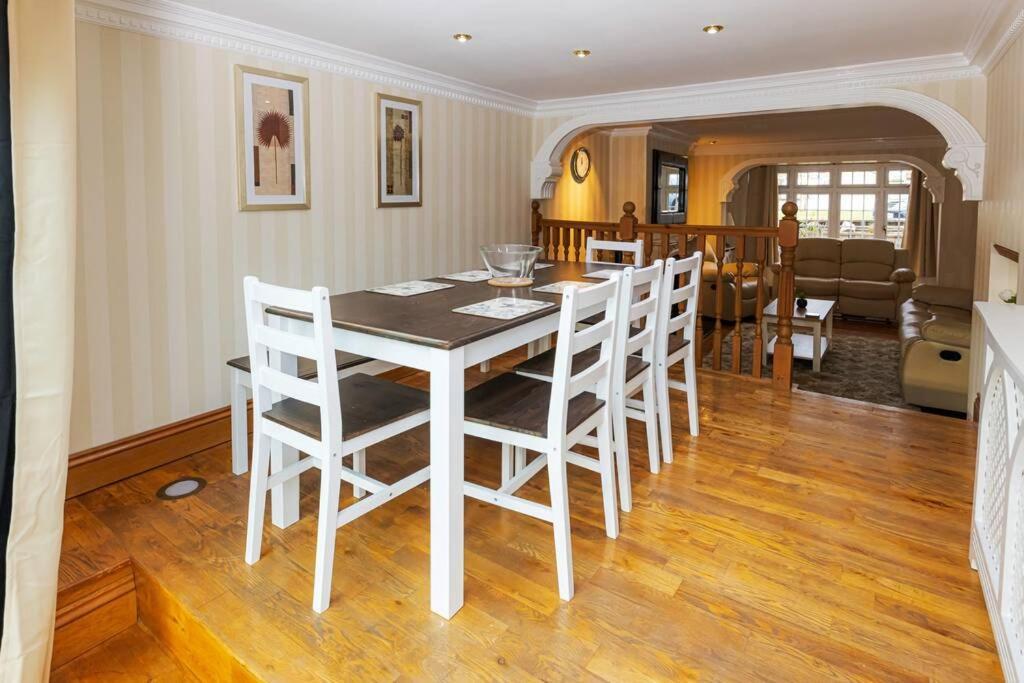 Comfy Home- Coley Park Ρίντινγκ Εξωτερικό φωτογραφία