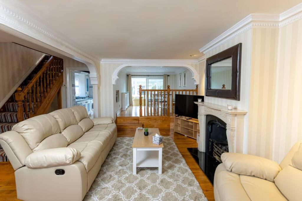 Comfy Home- Coley Park Ρίντινγκ Εξωτερικό φωτογραφία